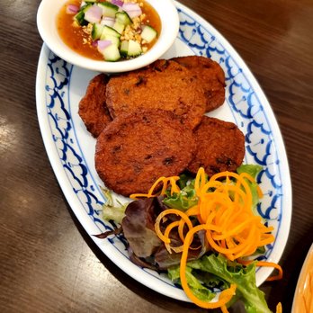 One Dee Siam - Tod mun pla (fish cakes) - Thai Near Me - Jersey City, New Jersey