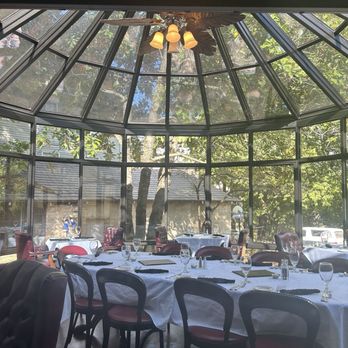 Rogue's Manor - Sunroom - Seafood Near Me - Eureka Springs, Arkansas Rogue's Manor - Sunroom - Seafood Near Me - Eureka Springs, Arkansas