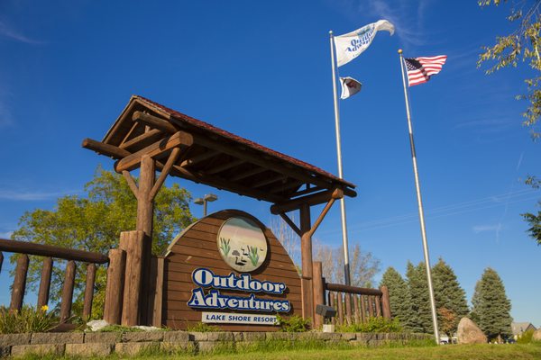 OUTDOOR ADVENTURES LAKE SHORE RESORT - 27 Photos & 55 Reviews - 4392 N
