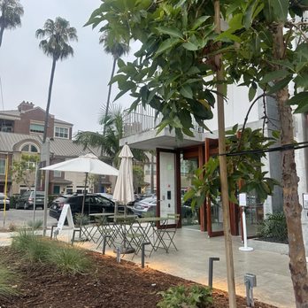 Communal - Outside seating - Cafes Near Me - San Diego, California