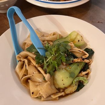 Trendy Dumpling - Biang Biang Noodles and Spicy Beef and Broccoli - Noodles Near Me - Houston, Texas Trendy Dumpling - Biang Biang Noodles and Spicy Beef and Broccoli - Noodles Near Me - Houston, Texas