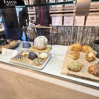 Macaw Coffee - Coffee & Tea Near Me - Lansdale, Pennsylvania