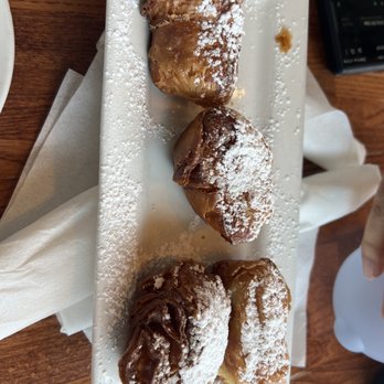 Avenue Brunch House - Beignets - Breakfast & Brunch Near Me - Dearborn, Michigan