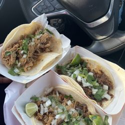 Tia B's Street Tacos - Chicken, beef, pork taco