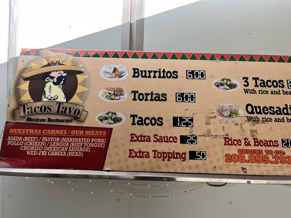 Tacos Tavo Logo