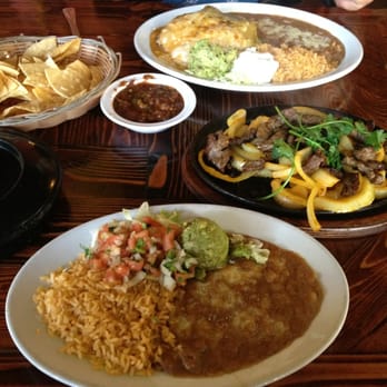 Jacalito Grill - San Antonio fajitas and green enchiladas - Mexican Near Me - Bakersfield, California Jacalito Grill - San Antonio fajitas and green enchiladas - Mexican Near Me - Bakersfield, California