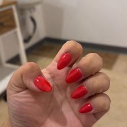Em Me Nail Bar