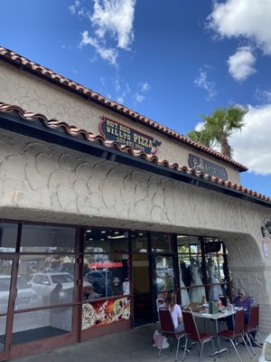 Hot Rod Willy’s Pizza by null