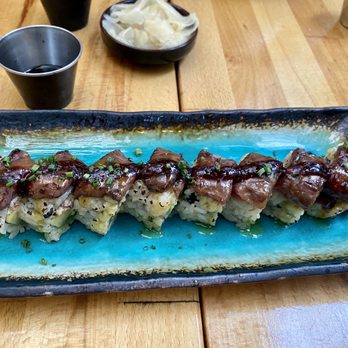 Sushi Lab Rooftop - Washugyu beef roll - Japanese Near Me - New York, New York Sushi Lab Rooftop - Washugyu beef roll - Japanese Near Me - New York, New York