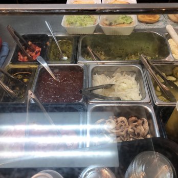 Char-Hut - Fresh made  Smells great  Perfect for lunch with the kids   Their menu is extensive - Burgers Near Me - Davie, Florida