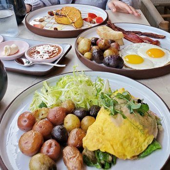 Piper - Egg Omelet, French toast, Two eggs any style - New American Near Me - Oceanside, California