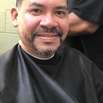 Charles The Barber - Barbers Near Me - La Verne, California