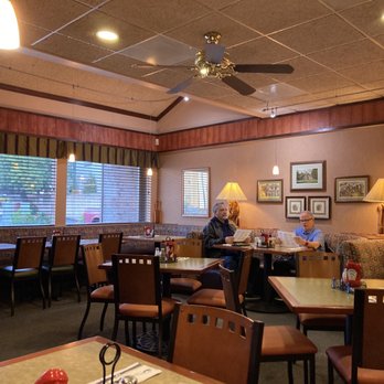 ButtercuP - Interior of diner opposite from the bar. - American Near Me - Walnut Creek, California ButtercuP - Interior of diner opposite from the bar. - American Near Me - Walnut Creek, California