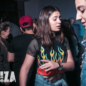 Feliza - Gay Bars Near Me - Buenos Aires, C