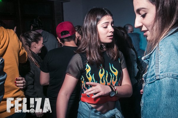 FELIZA GAY & LESBIAN BAR by null