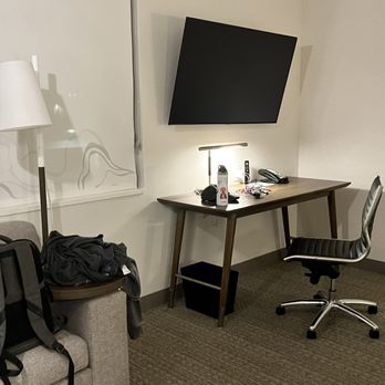 Element Seattle Sea-Tac Airport - Desk and TV - Hotels Near Me - Seattle, Washington Element Seattle Sea-Tac Airport - Desk and TV - Hotels Near Me - Seattle, Washington