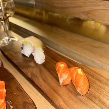 Uchibā Austin - Sake Nigiri and Scallop Nigiri ~ - Cocktail Bars Near Me - Austin, Texas