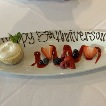 Ruth's Chris Steak House - Complimentary celebration cheesecake - Steakhouses Near Me - Louisville, Kentucky