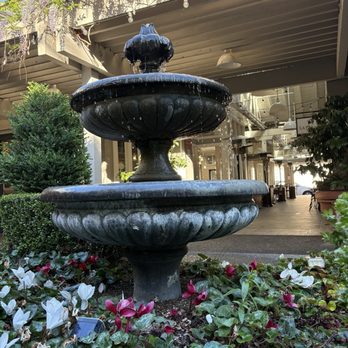 The Red Grape - Fountain on the patio where we ate outside in the beautiful weather - Pizza Near Me - Sonoma, California The Red Grape - Fountain on the patio where we ate outside in the beautiful weather - Pizza Near Me - Sonoma, California