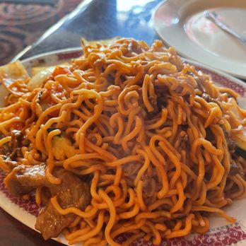 Pineapple Restaurant - Tomato Beef Chow Mein - Chinese Near Me - Isleton, California Pineapple Restaurant - Tomato Beef Chow Mein - Chinese Near Me - Isleton, California