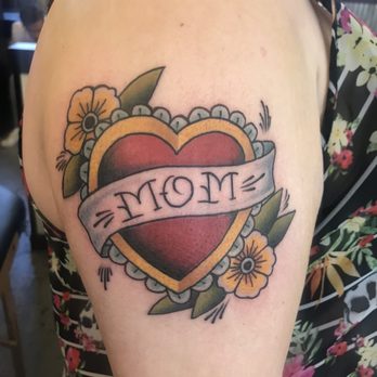 Lions Paw Tattoo - Memorial tattoo to Mom. Absolutely perfect. - Tattoo Near Me - Everett, Washington Lions Paw Tattoo - Memorial tattoo to Mom. Absolutely perfect. - Tattoo Near Me - Everett, Washington