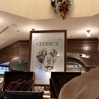 Cedric's Tavern - Pubs Near Me - Asheville, North Carolina
