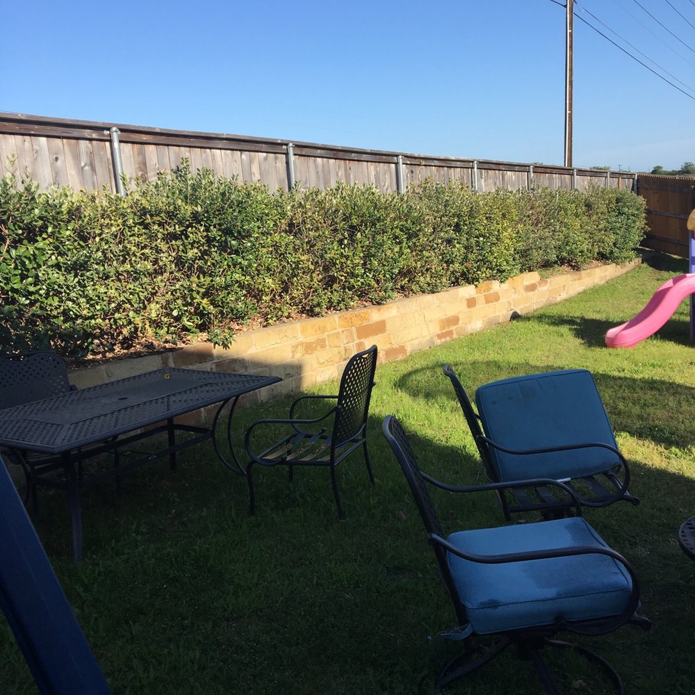 Huffy's Lawn Care - Half cut bushes - Fences & Gates Near Me - Nolanville, Texas