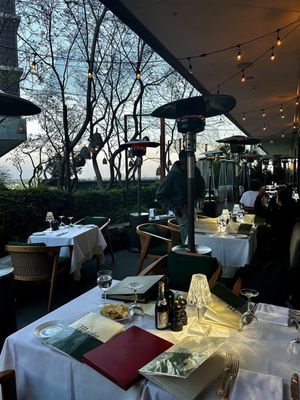 Madeo Restaurant by null