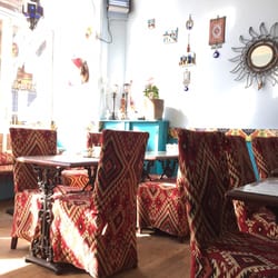 Olly Bongo's - Interior