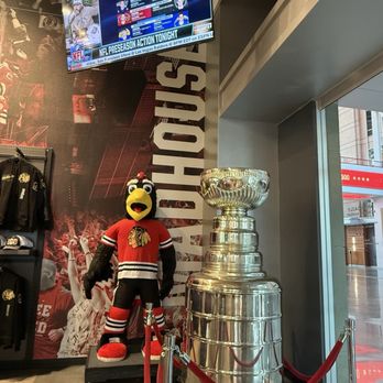 Madhouse Team Store - Sports Wear Near Me - Chicago, Illinois Madhouse Team Store - Sports Wear Near Me - Chicago, Illinois