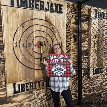 Timberjaxe Axe Throwing Lounge - Axe Throwing Near Me - Libertyville, Illinois Timberjaxe Axe Throwing Lounge - Axe Throwing Near Me - Libertyville, Illinois