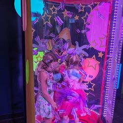 Chuck E. Cheese