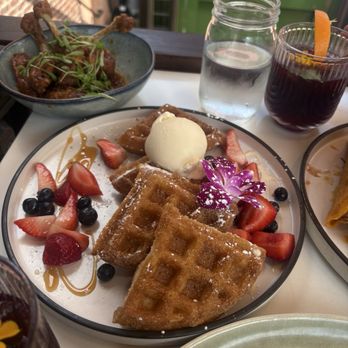 Eggy’s Neighborhood Kitchen - Churro French toast - Breakfast & Brunch Near Me - Berkeley, California Eggy’s Neighborhood Kitchen - Churro French toast - Breakfast & Brunch Near Me - Berkeley, California