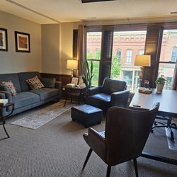 Avenues of Counseling & Mediation - Another Avenues of Counseling Medina office therapy room