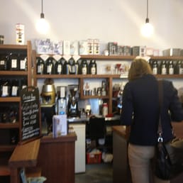 Coffee, coffee gadgets, coffee people