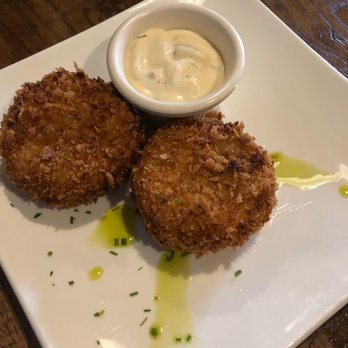 Three Italian Restaurant - Crab cakes - Italian Near Me - Fairfield, California
