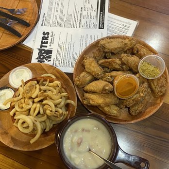 Hooters - Chicken Wings Near Me - Miami, Florida Hooters - Chicken Wings Near Me - Miami, Florida