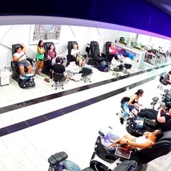 Factor Nail Spa - Fun times