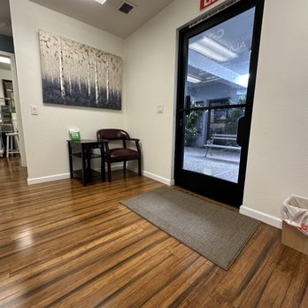 Alamo Smiles - Front lobby - General Dentistry Near Me - Vacaville, California Alamo Smiles - Front lobby - General Dentistry Near Me - Vacaville, California