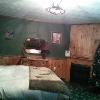 Berry Patch Bed & Breakfast - Whitetail Suite - Bed & Breakfast Near Me - Lebanon, Pennsylvania