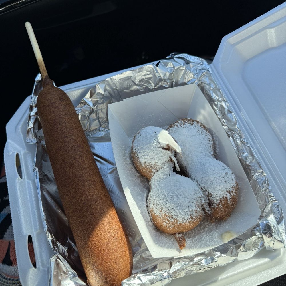 The Hochahut - Medium Corn dog - Fried Oroes - Tacos Near Me - Broken Bow, Oklahoma The Hochahut - Medium Corn dog - Fried Oroes - Tacos Near Me - Broken Bow, Oklahoma