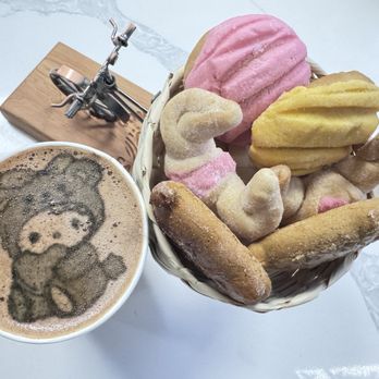 Con Azucar Cafe - Breakfast & Brunch Near Me - Fresno, California Con Azucar Cafe - Breakfast & Brunch Near Me - Fresno, California