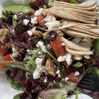Cafe Rae - Cafe raw salad with chicken and avocado - Breakfast & Brunch Near Me - San Clemente, California