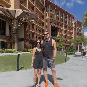 Island Tower - Resort Selfie - Hotels Near Me - Winter Garden, Florida Island Tower - Resort Selfie - Hotels Near Me - Winter Garden, Florida
