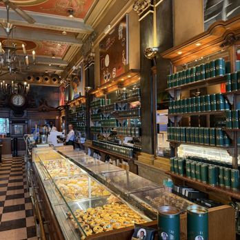 A Brasileira - Cafes Near Me - Lisbon, 11 A Brasileira - Cafes Near Me - Lisbon, 11