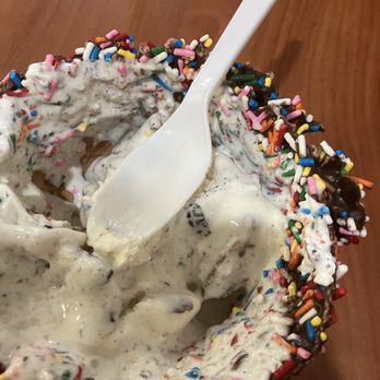 Cold Stone Creamery - Ice Cream & Frozen Yogurt Near Me - Novi, Michigan Cold Stone Creamery - Ice Cream & Frozen Yogurt Near Me - Novi, Michigan