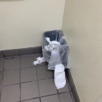 Whataburger - Bathroom - Burgers Near Me - Hillsboro, Texas