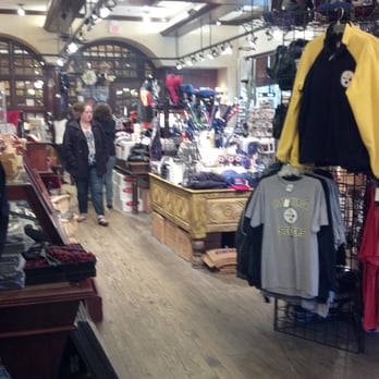 Casa de Montecristo - Tobacco Shops Near Me - Paramus, New Jersey