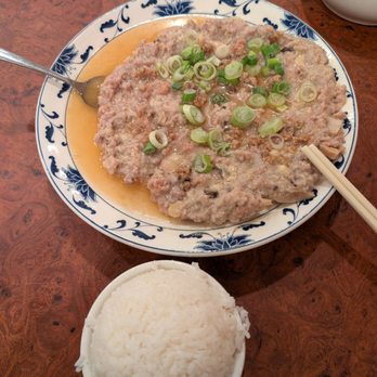 New Golden Gate - 鹹魚蒸肉餅 / steamed pork patty w/salted fish - Chinese Near Me - Boston, Massachusetts