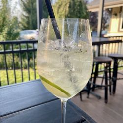Pentagon Bistro & Martini Bar - Spritz Tease